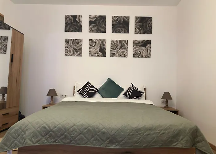 Aldo * Μπρασόβ